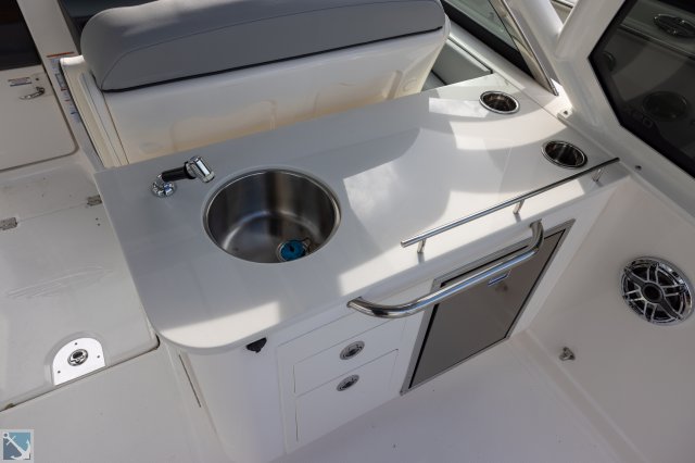 New 2024 Chaparral 310 OSX for sale